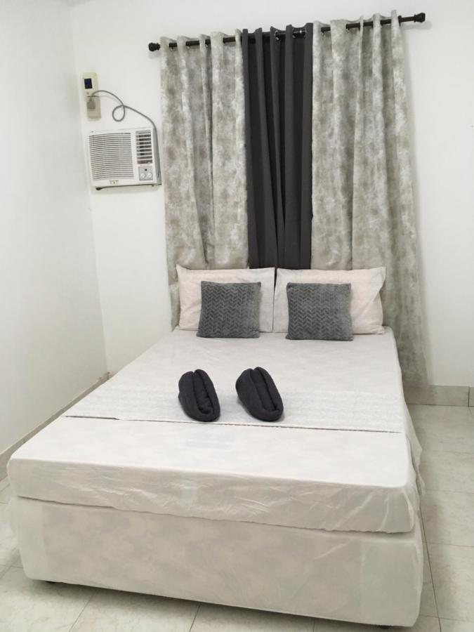 Bolinao Transient House A Villa Balingasay ภายนอก รูปภาพ